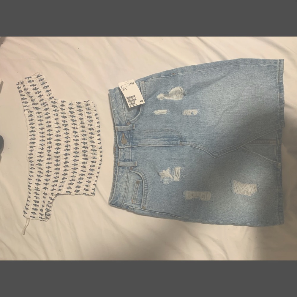 Denim skirt